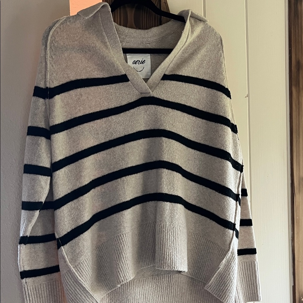 Aerie V-Neck Sweater in Cream and Black Stripes